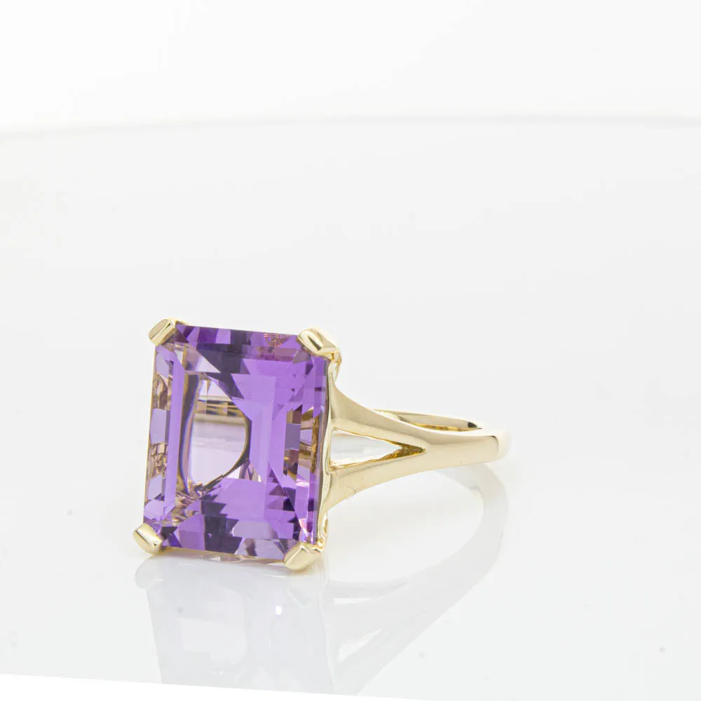 14ct Yellow Gold 5.43ct Amethyst Juliet Ring