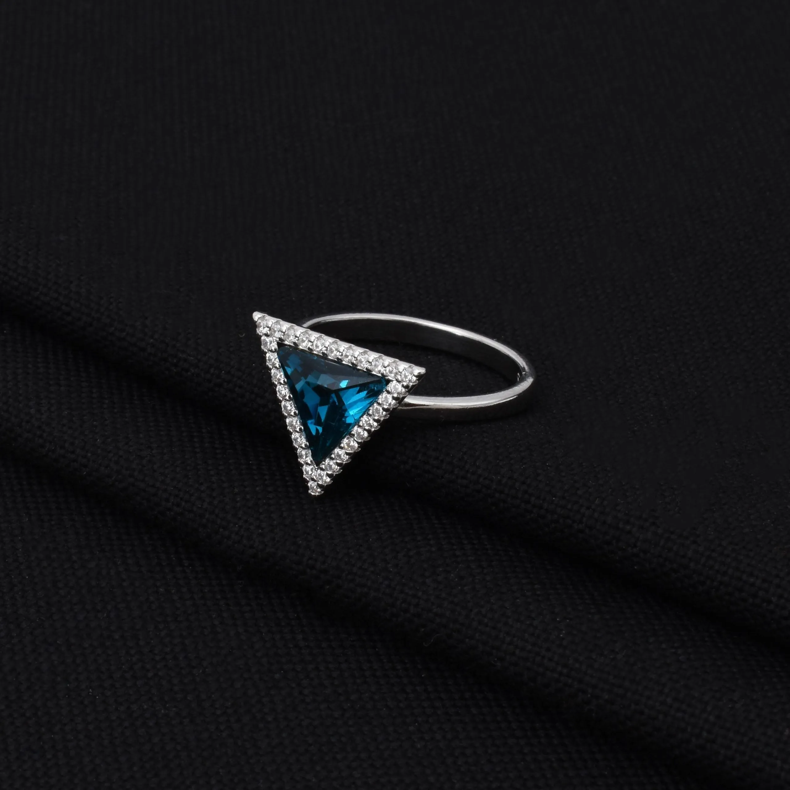 925 Silver Triangular Blue Stone Ring for Her