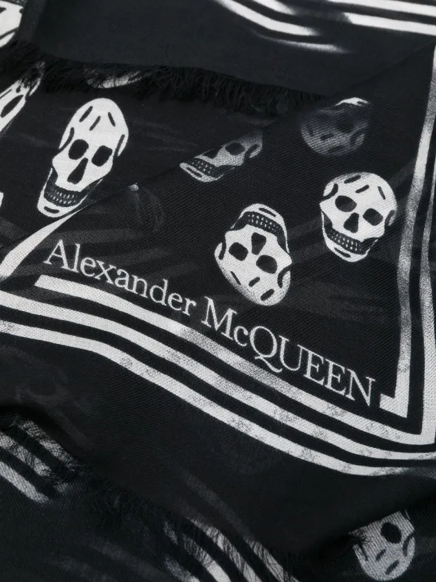 Alexander McQueen skull-print frayed scarf