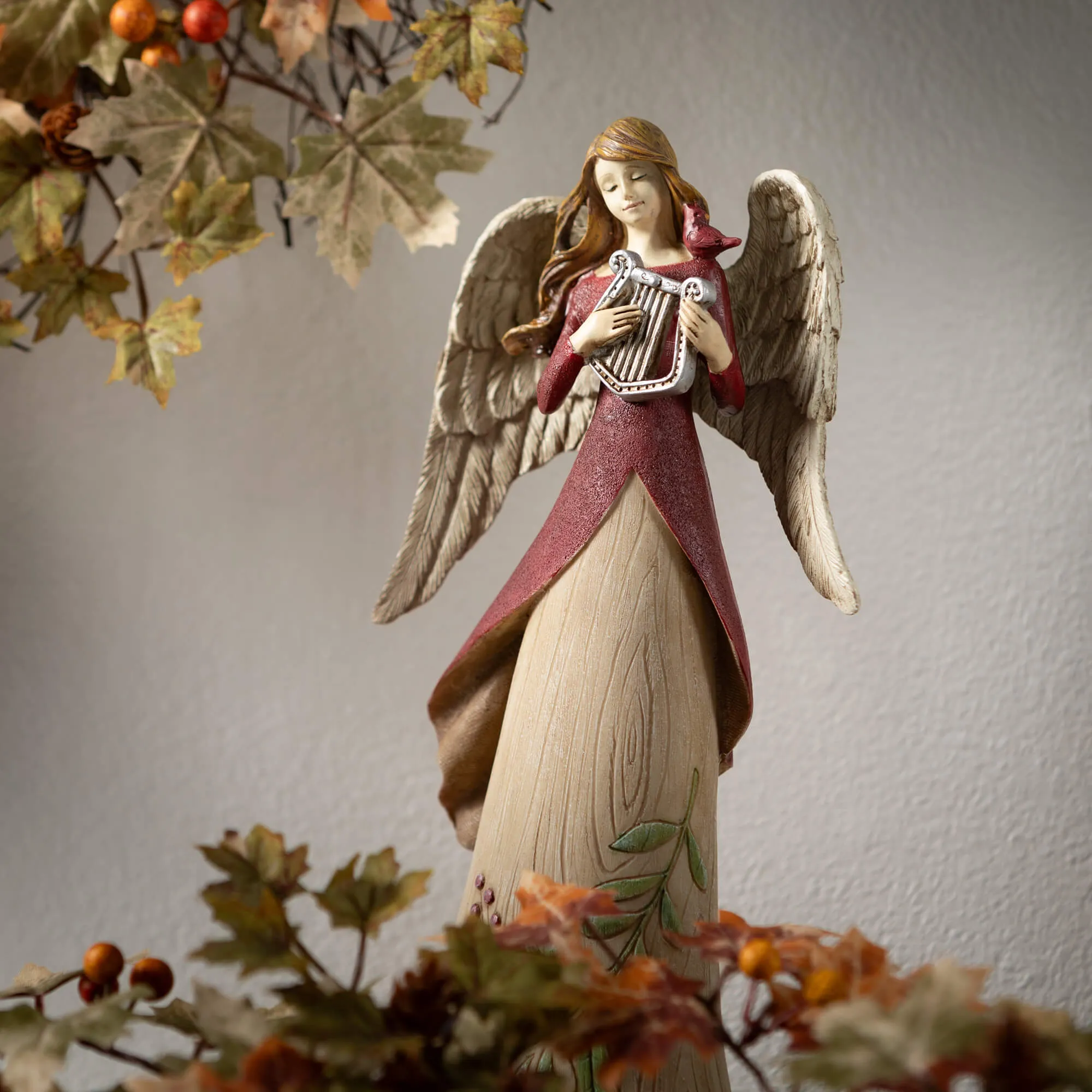 Angel W/ Harp Figure