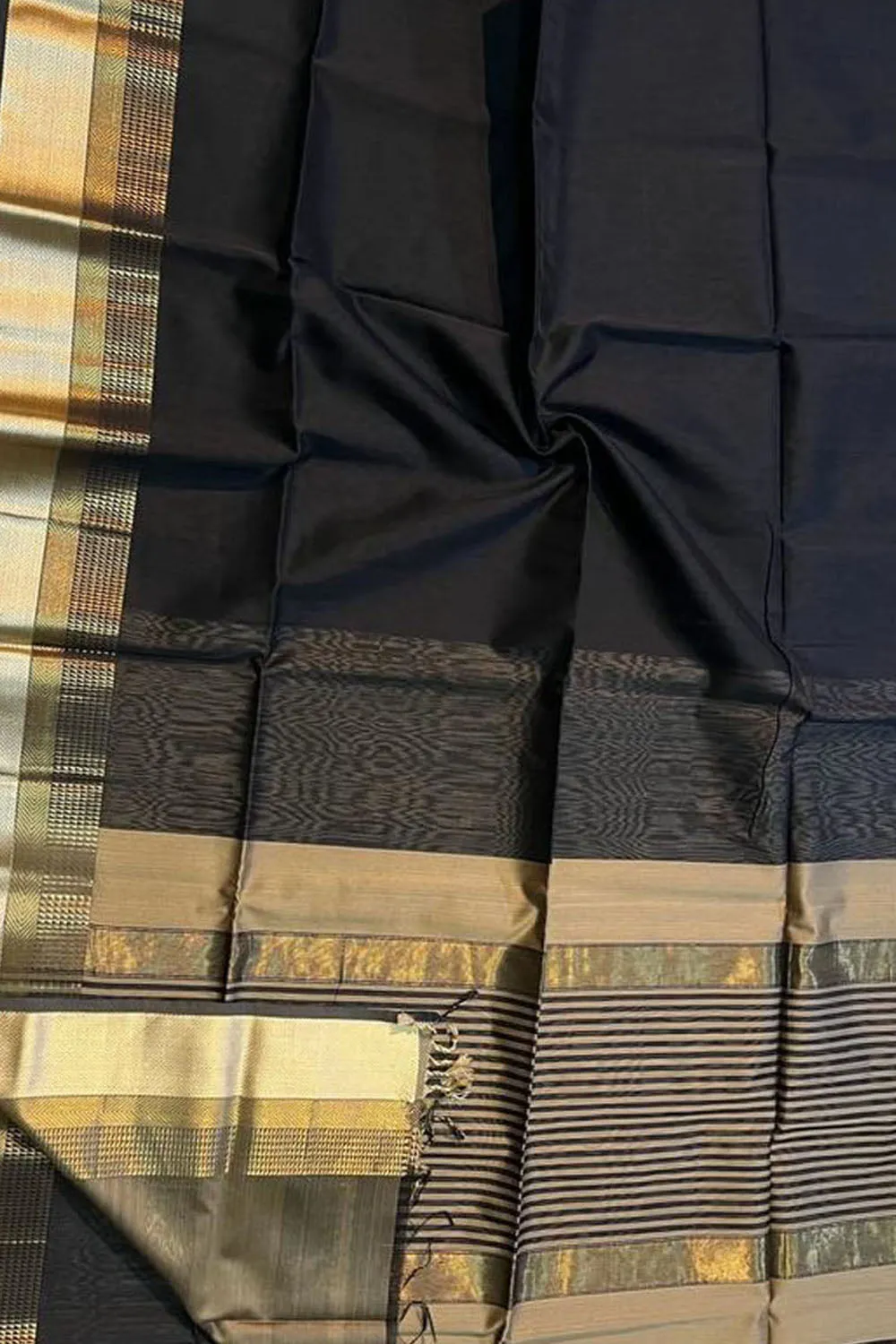 Black Handloom Maheshwari Silk Cotton Saree