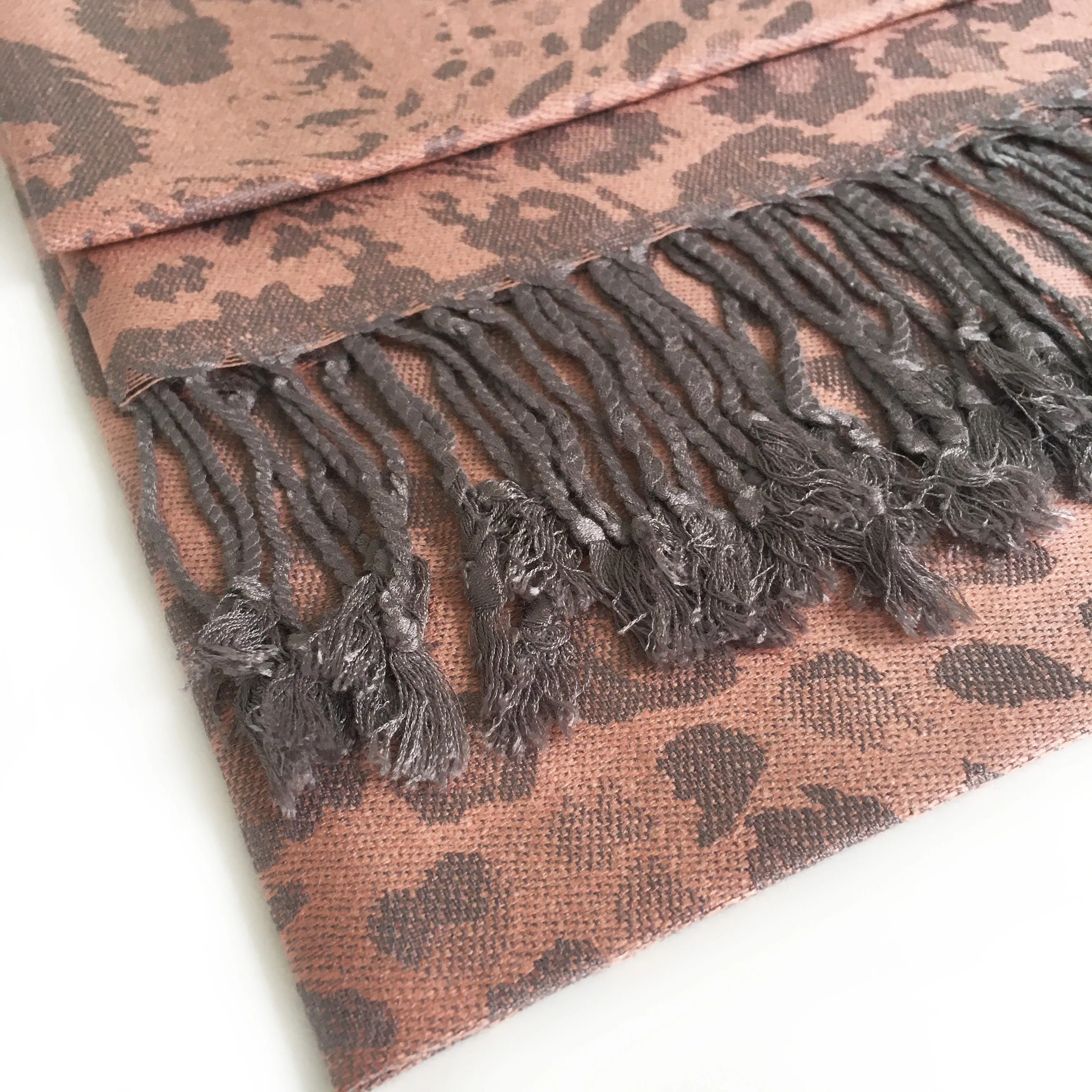 BLUSH PINK LARGE LEOPARD PRINT REVERSIBLE PASHMINA SHAWL SCARF