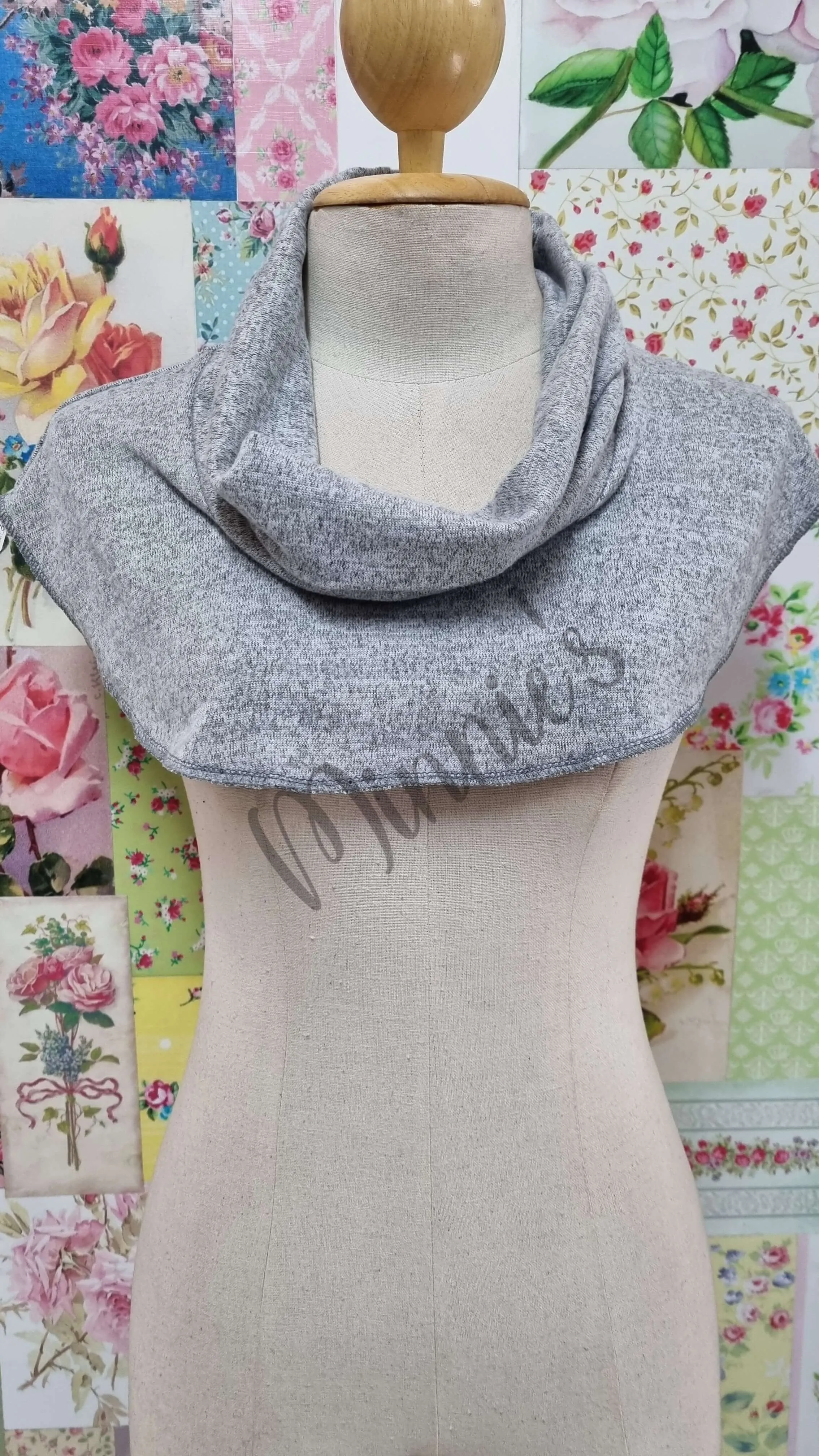 Cowl Neck GD0111