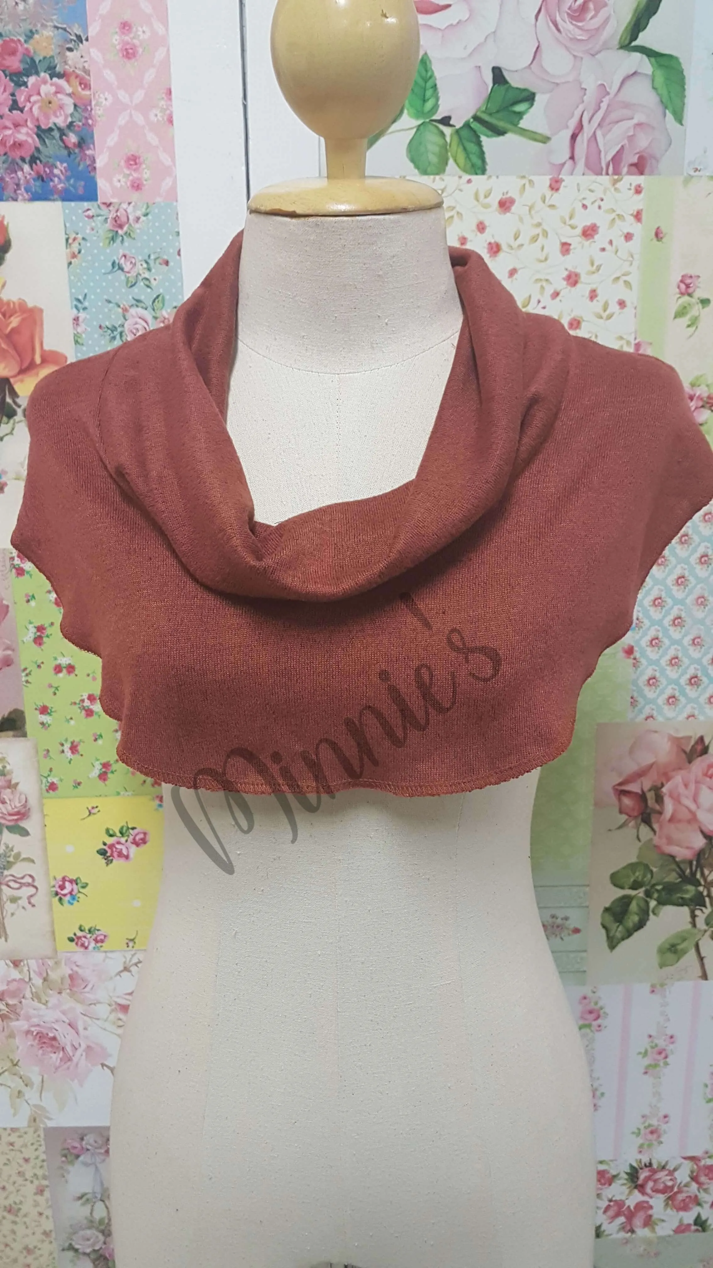 Cowl Neck GD0111