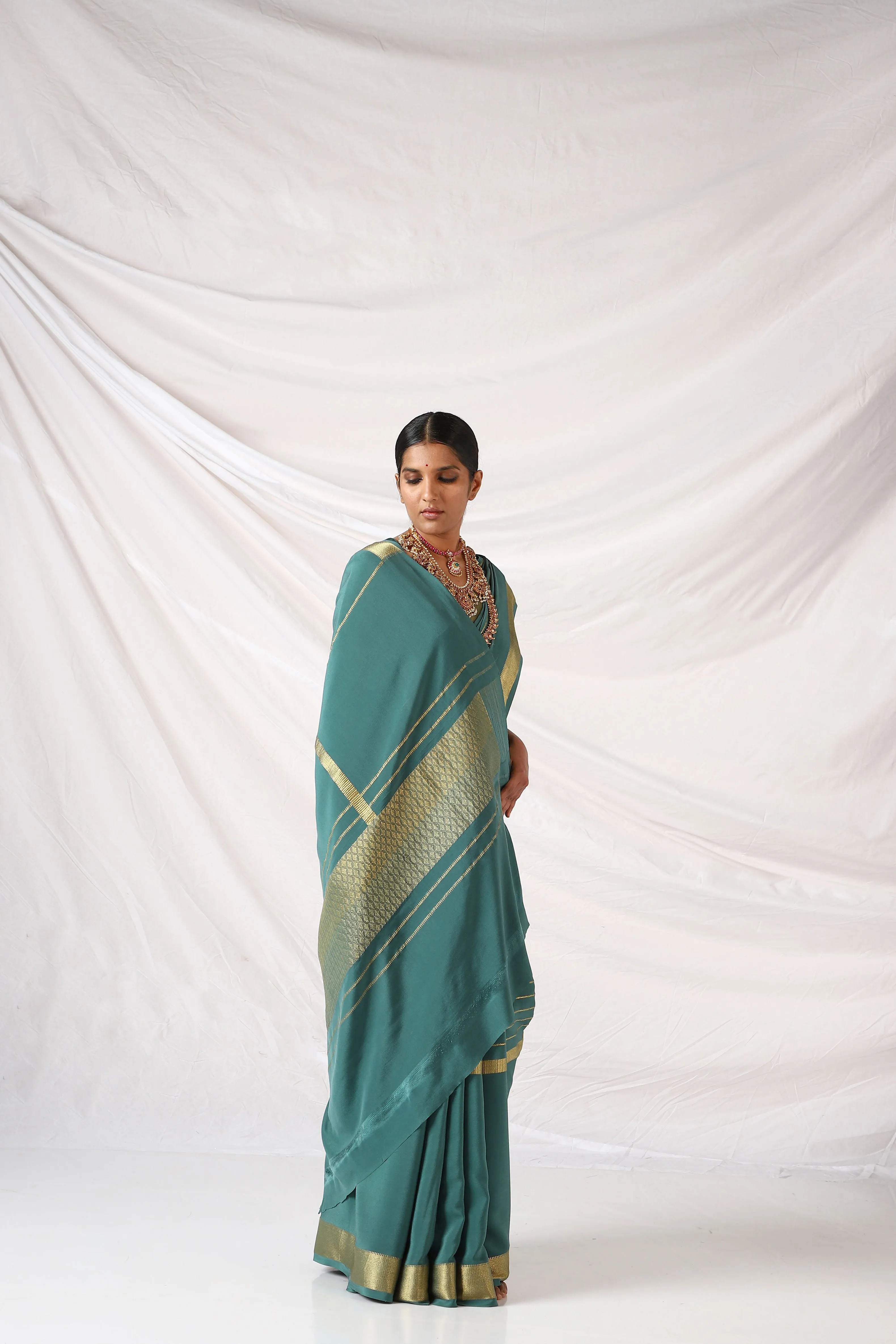 Evergreen Chandi Saree