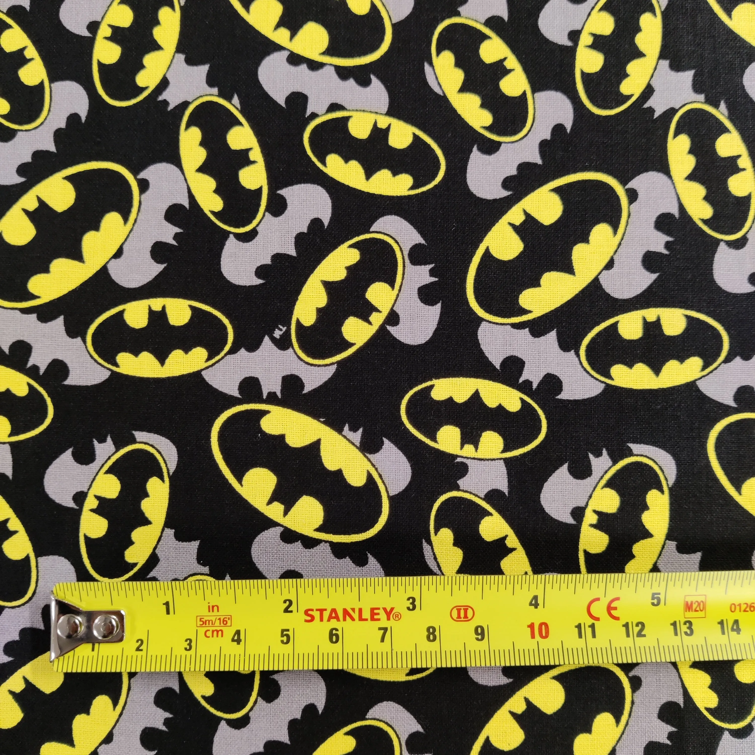 FS636_6 Batman Logo Comics Cotton