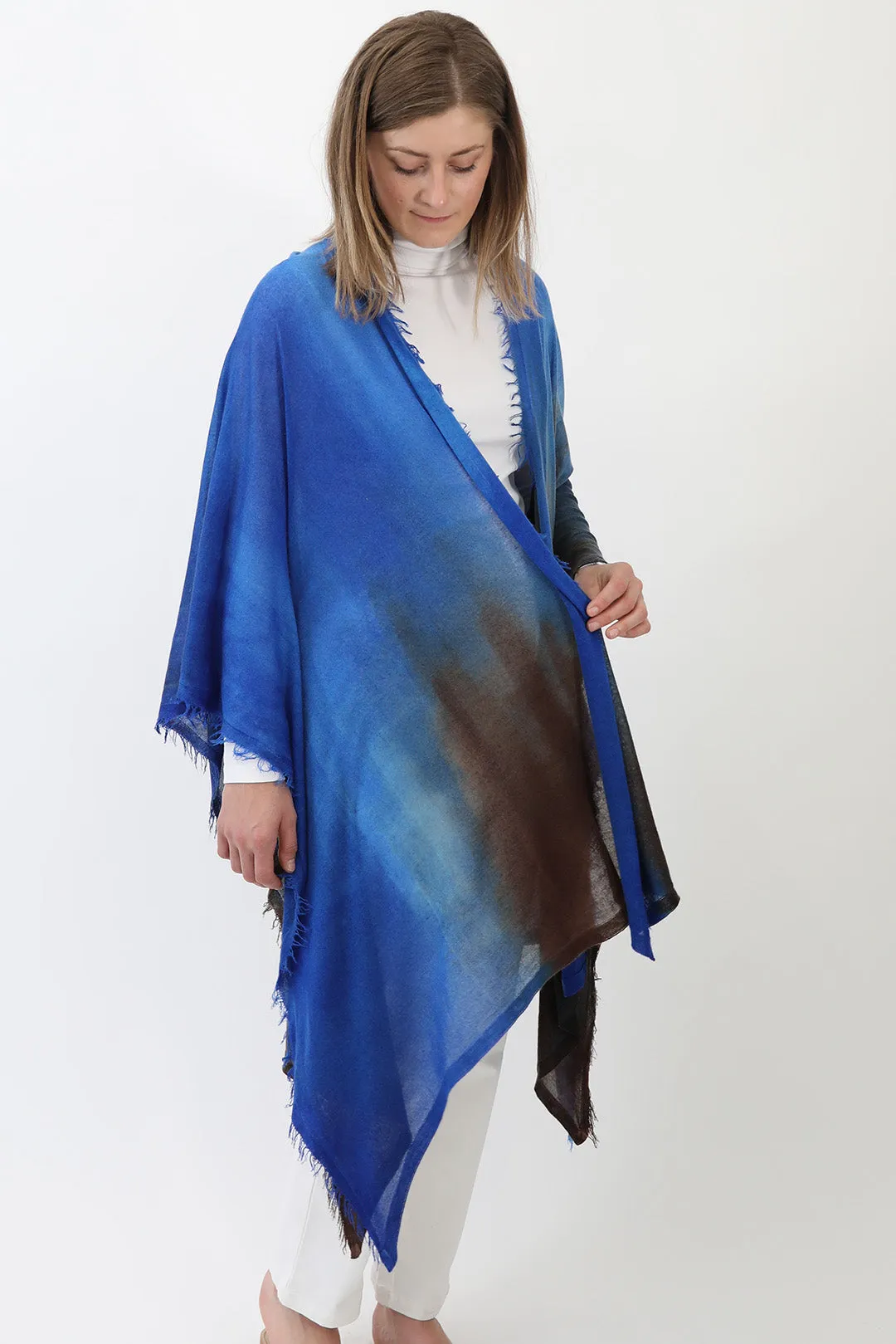 HANDPAINTED CASHMERE CARDIGAN IN COBALT BLUE