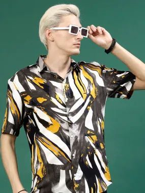 Men's Abstract Print Curved Hemline Shirt